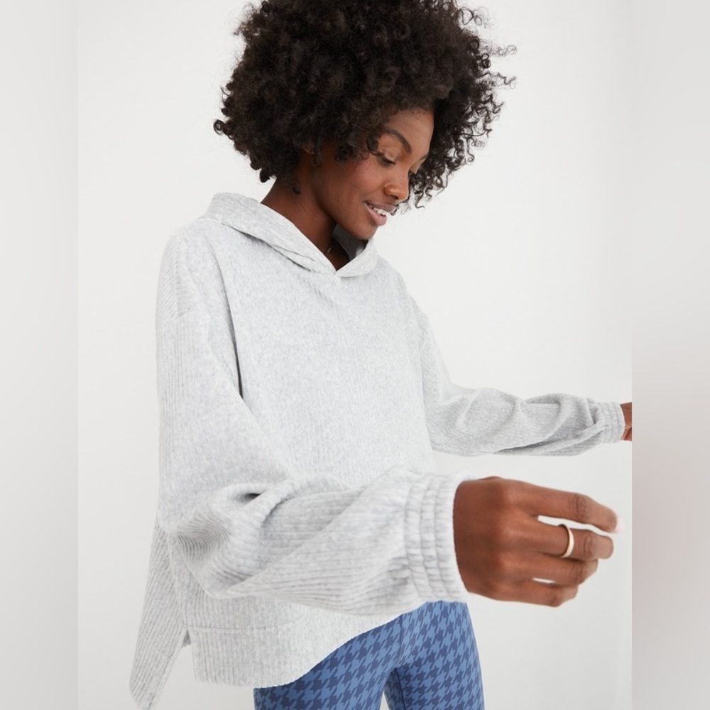 Aerie groove on ribbed velour hoodie light grey